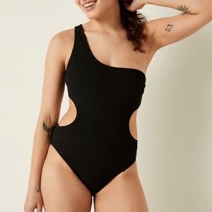 VS Pink Black One Shoulder Cut Out One Piece Swim